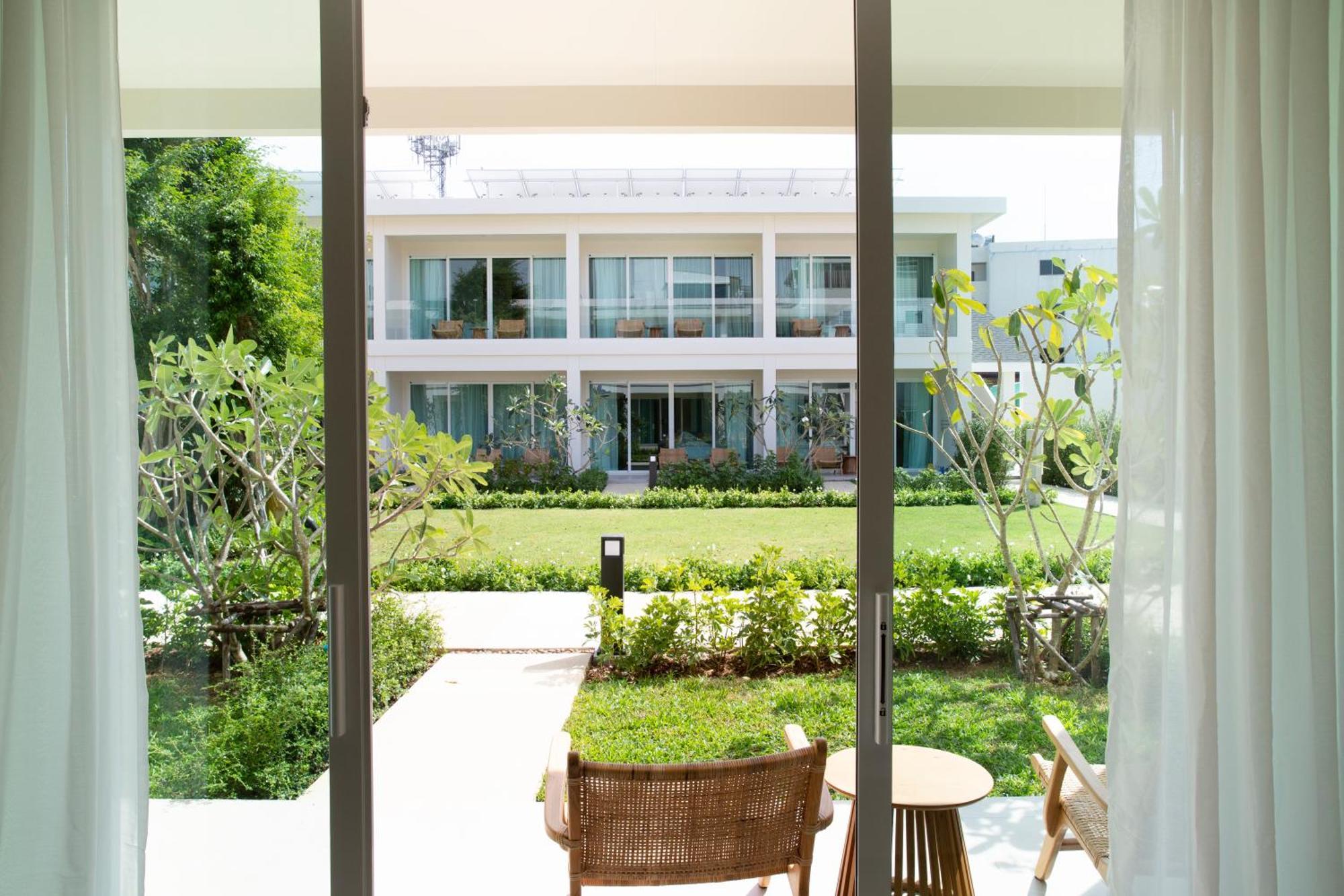 Niranapa Boutique Resort Bãi biển Kata Ngoại thất bức ảnh