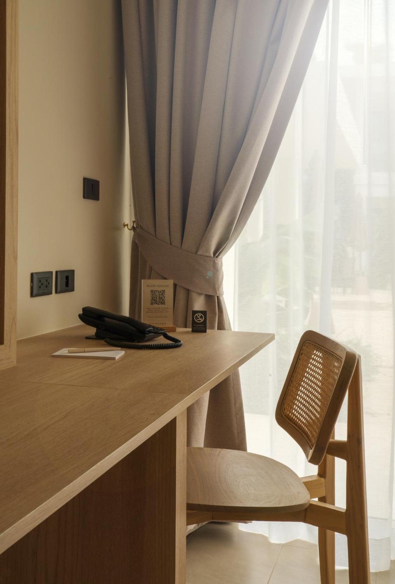Niranapa Boutique Resort Bãi biển Kata Ngoại thất bức ảnh